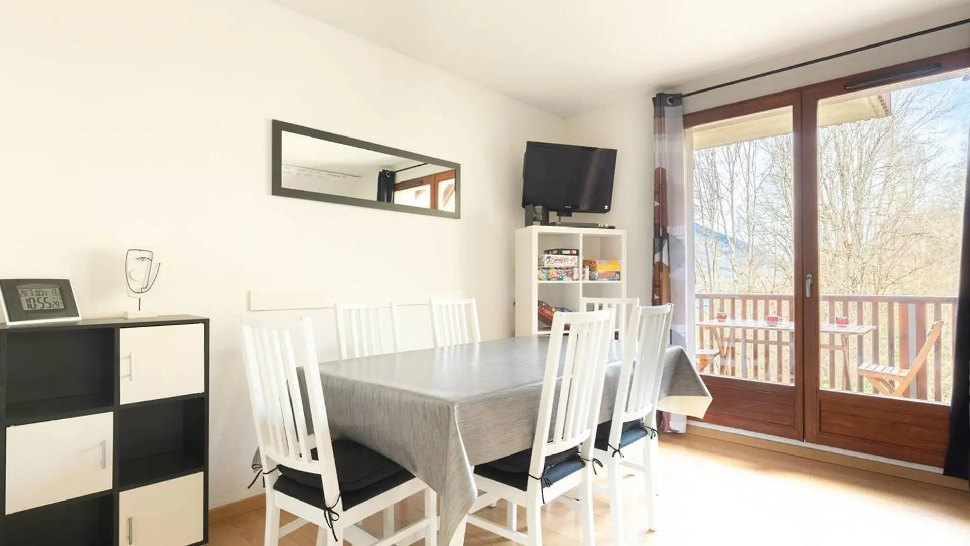 Appartement Confort 6 Personnes A Loudenvielle, Proche Skyvall, Balnea Et Lac - Fr-1-695-54 아파트